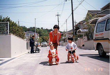 19890429_022_thumb.jpg