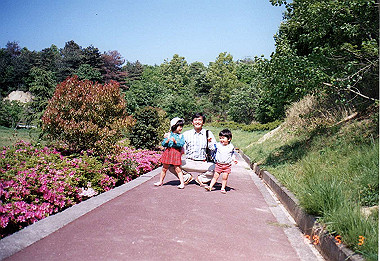 19890503_015_thumb.jpg