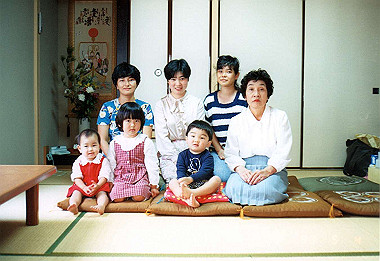 19890504_012_thumb.jpg