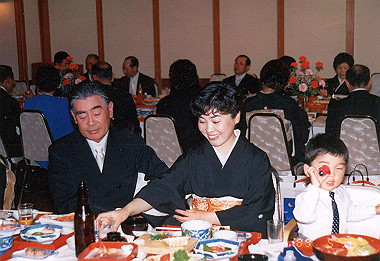 19890506_040_thumb.jpg