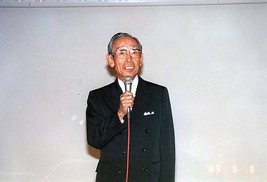 19890506_047_thumb.jpg