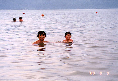19890809007_thumb.jpg