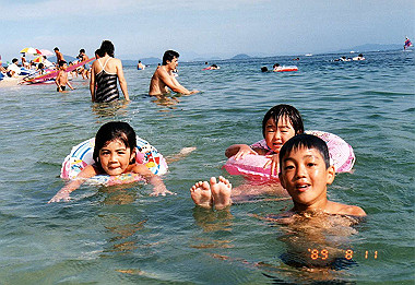 19890811012_thumb.jpg