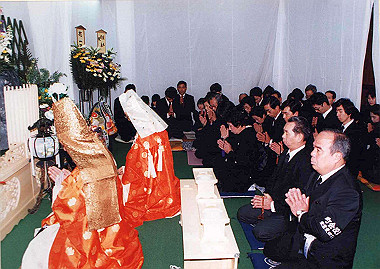 19900304007_thumb.jpg