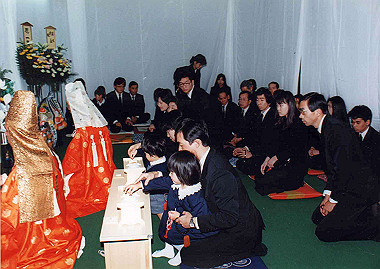 19900304008_thumb.jpg