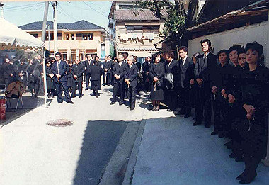 19900304031_thumb.jpg