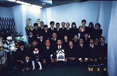 19900304036_thumb.jpg