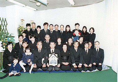 19900304037_thumb.jpg
