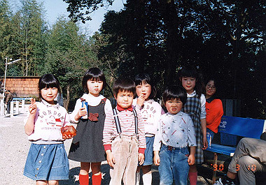 19900310008_thumb.jpg