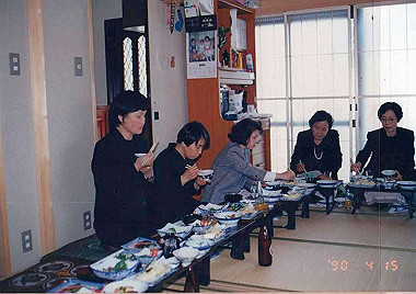 19900415004_thumb.jpg