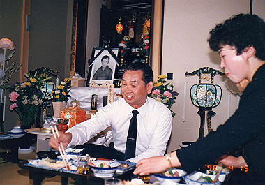 19900415006_thumb.jpg