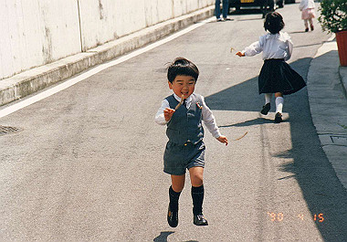 19900415022_thumb.jpg