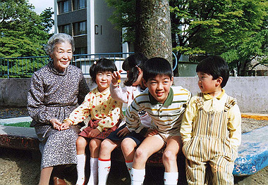 19900422026_thumb.jpg