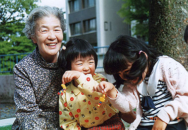 19900422027_thumb.jpg