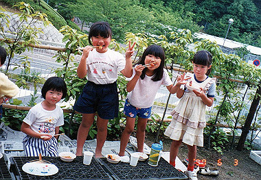 19900422045_thumb.jpg