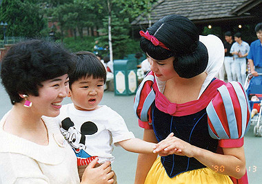 19900613011_thumb.jpg