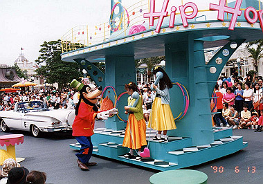 19900613022_thumb.jpg