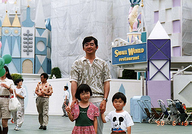 19900613033_thumb.jpg