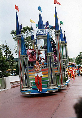 19900613055_thumb.jpg