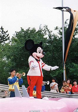 19900613061_thumb.jpg