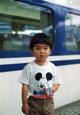 19900613071_thumb.jpg