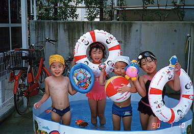 19900710_001_thumb.jpg