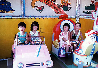 19900818_011_thumb.jpg