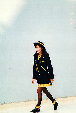 19920503_033_thumb.jpg
