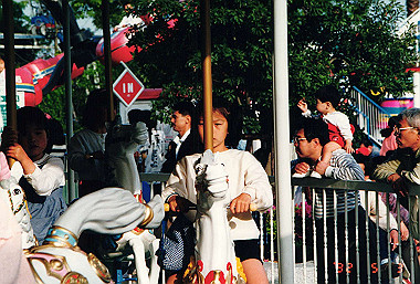 19920503_034_thumb.jpg