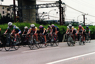 19920517_002_thumb.jpg