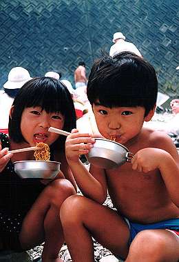19920800_006_thumb.jpg
