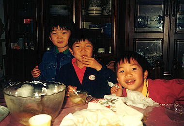 19930300_004_thumb.jpg