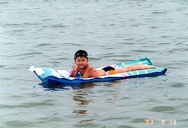 19930813_010_thumb.jpg