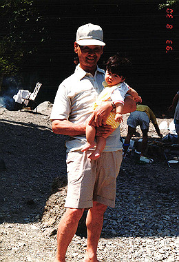 19930830_007_thumb.jpg