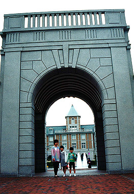 19940423_045_thumb.jpg