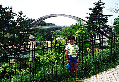 19940503_003_thumb.jpg
