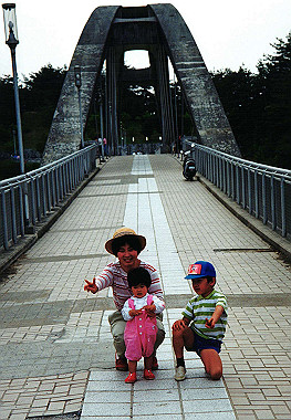 19940503_032_thumb.jpg