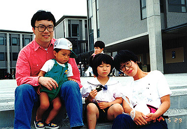 19940529_008_thumb.jpg