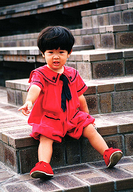 19941099_004_thumb.jpg