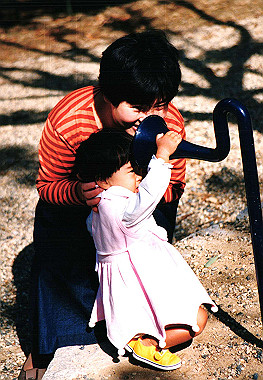 19941099_108_thumb.jpg