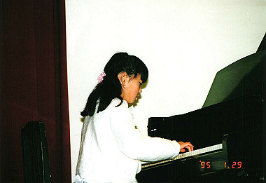 19950129_105_thumb.jpg