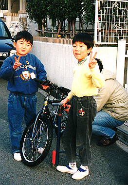19950300_003_thumb.jpg