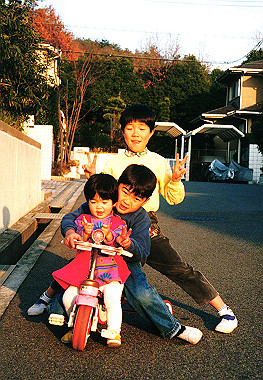 19950300_004_thumb.jpg