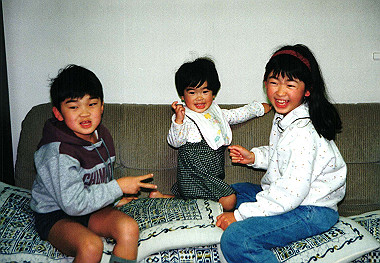 19950401_906_thumb.jpg