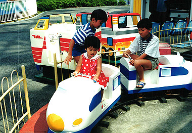 19950800_029_thumb.jpg