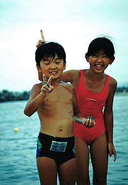 19950800_126_thumb.jpg