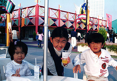 19951010_011_thumb.jpg