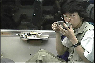 199608_002_thumb.jpg