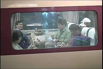 199608_006_thumb.jpg