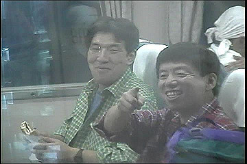199608_007_thumb.jpg